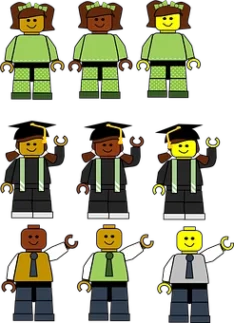9 sehr ähnlich aussehende Spielzeugfiguren